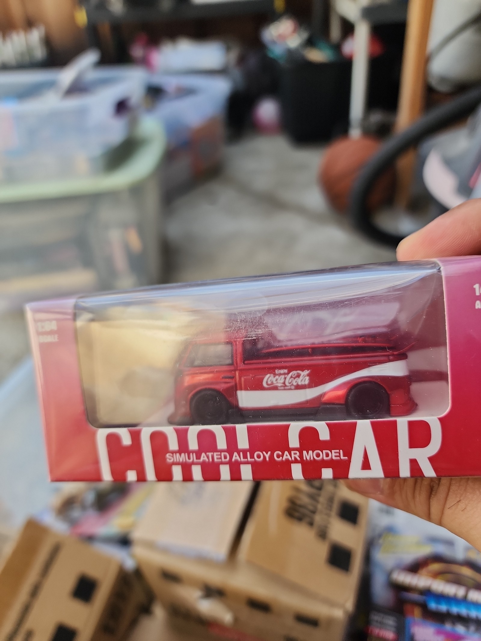 Cool car VW Kool Kombi CocaCola with model girl figurine