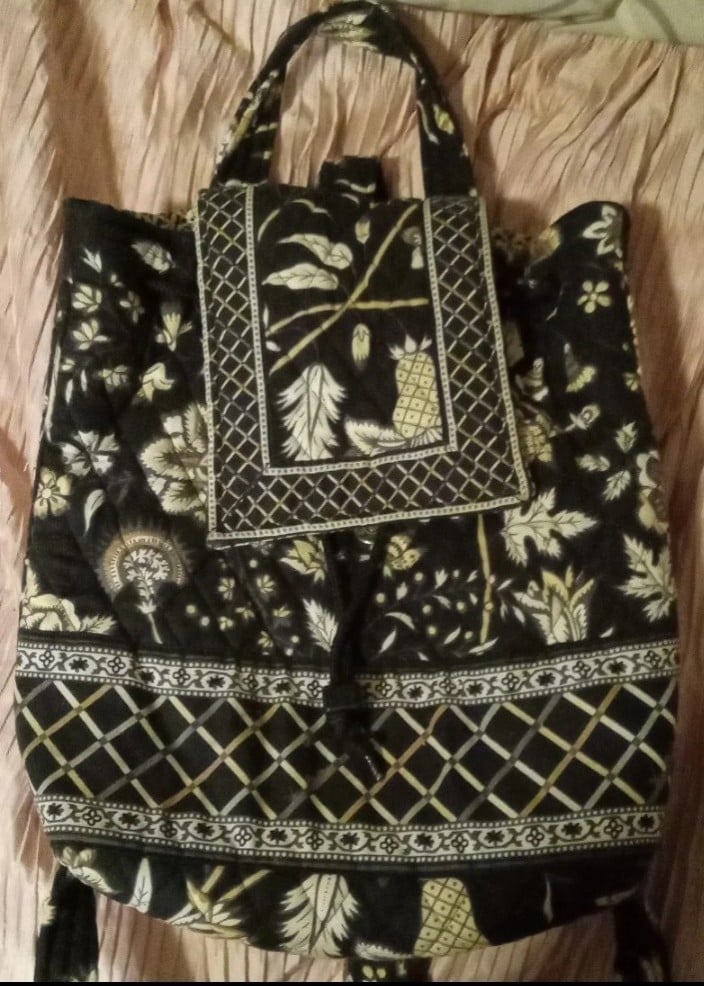 Vera Bradley Retired Vintage drawstring Carryall Commuter Backpack Bag