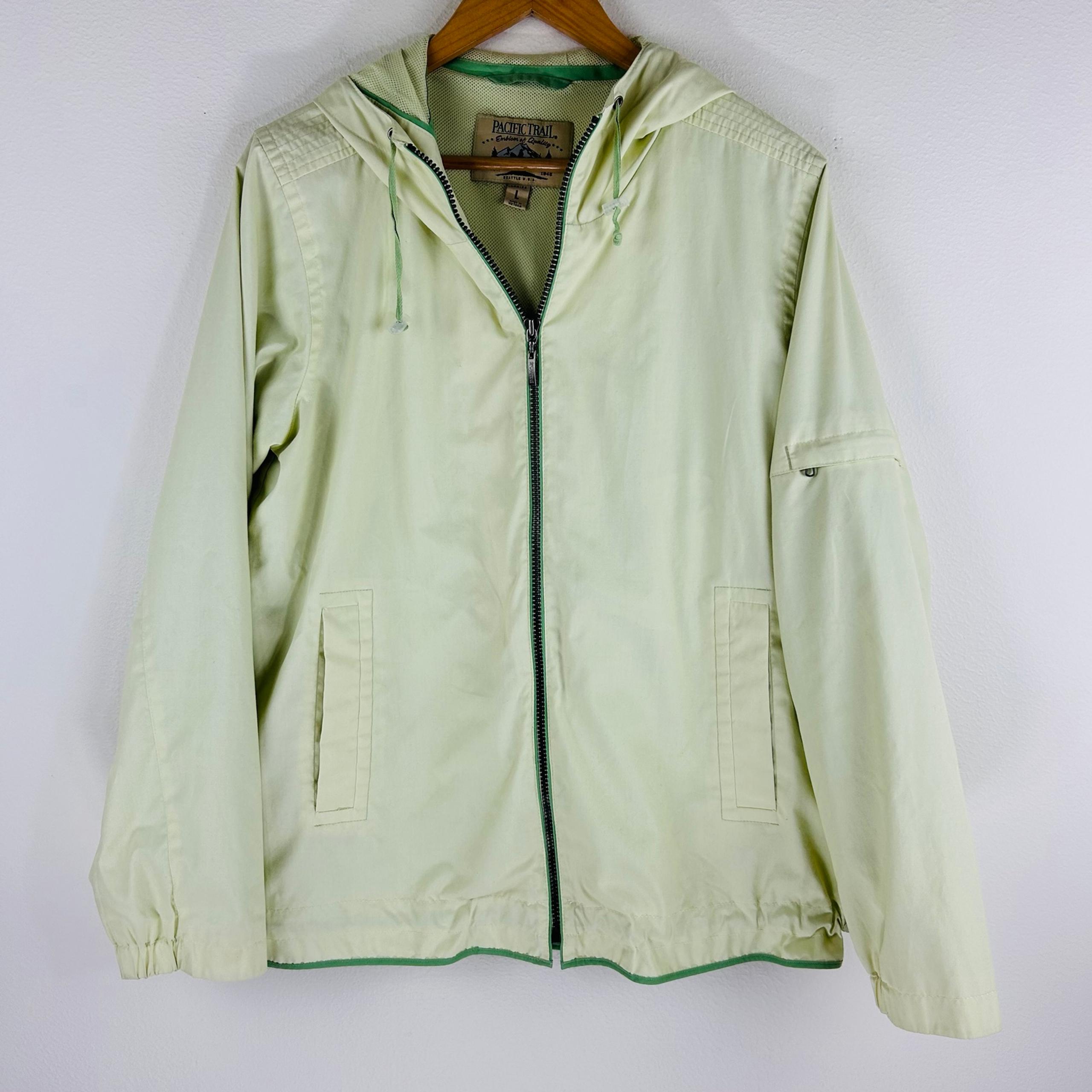 Pacific Trail Women’s Lightweight Hiking Windbreaker Jacket. Size L