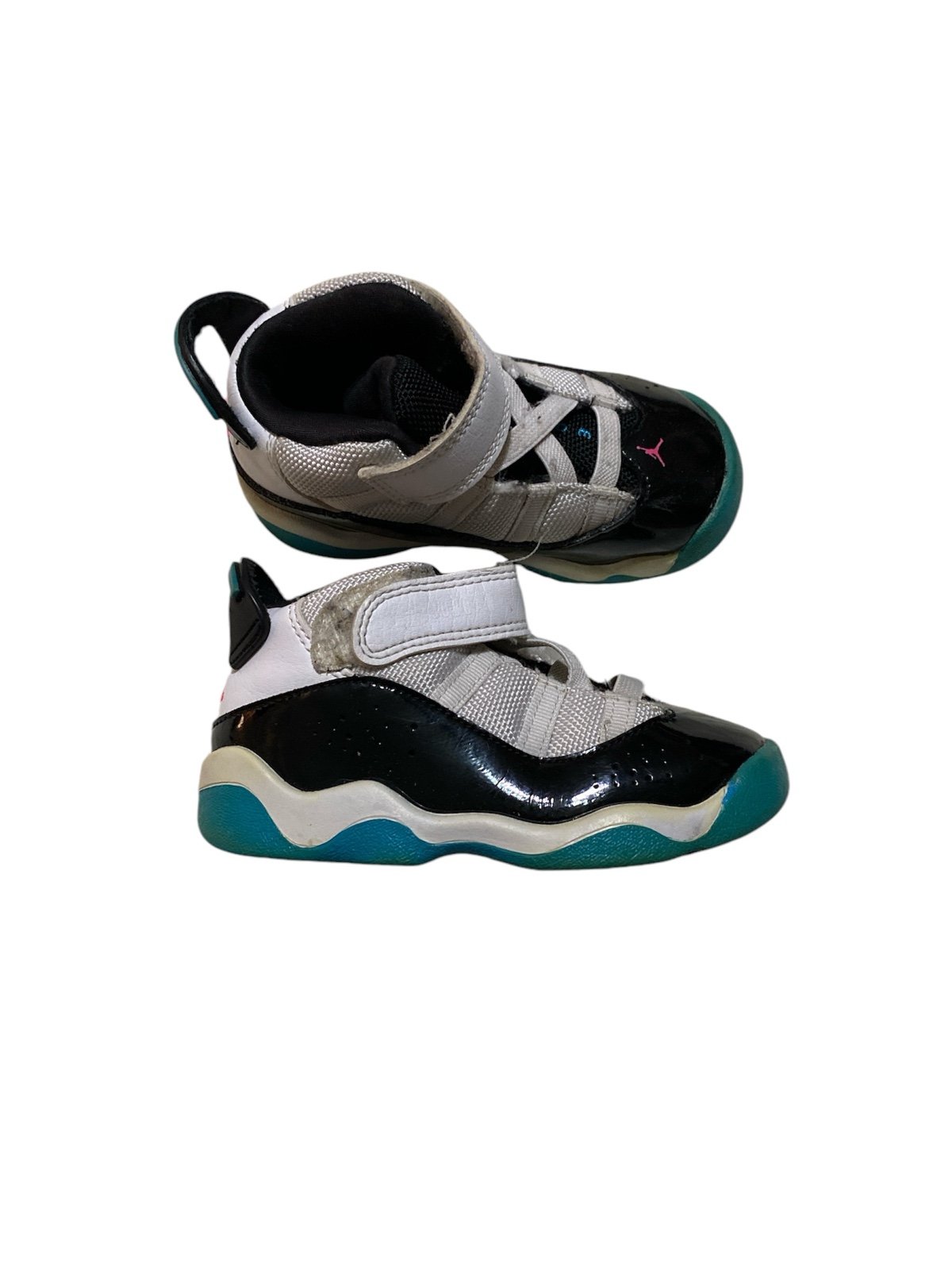 Jordan multicolor size 7c