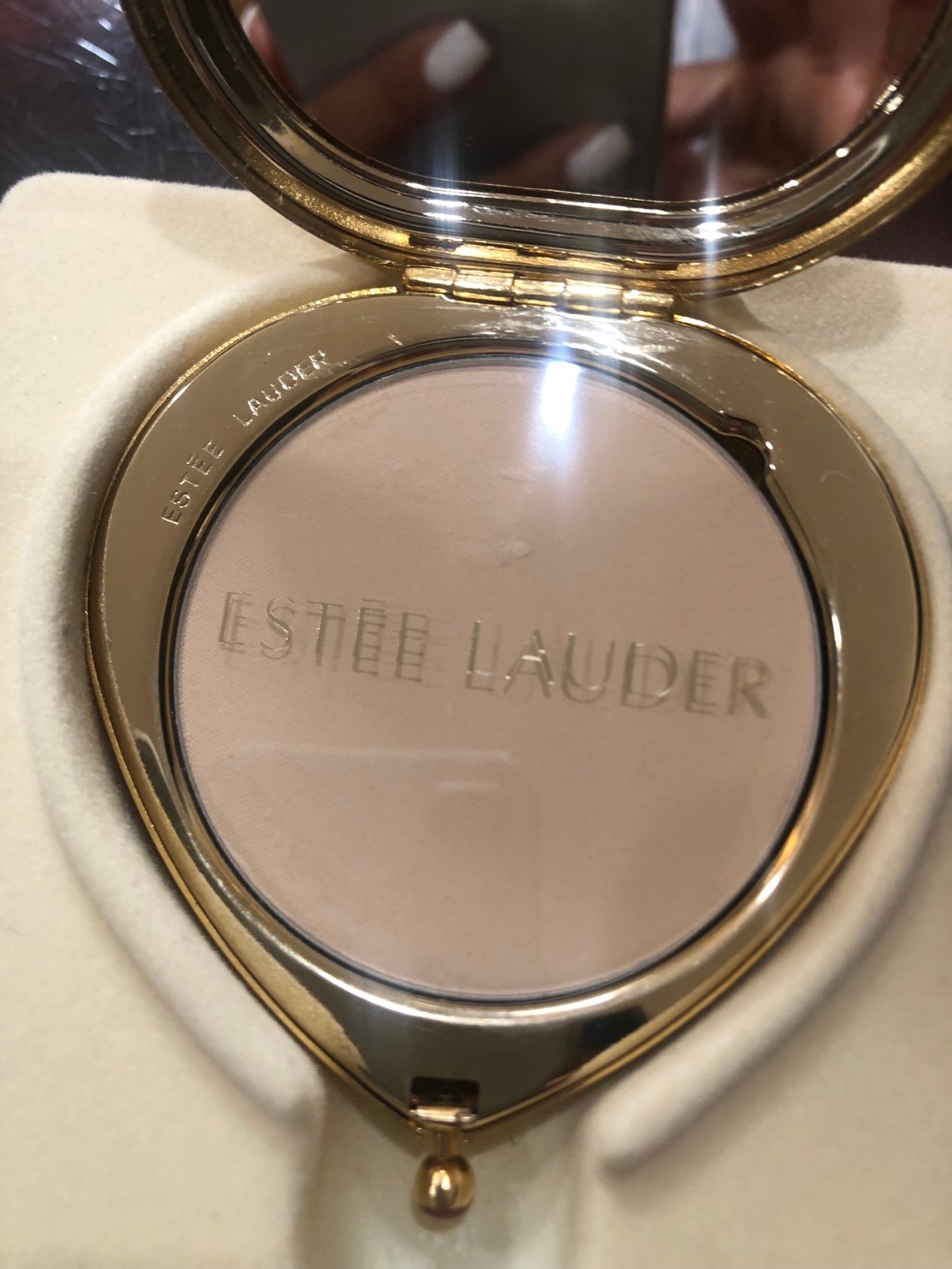 Estee Lauder Pink Ribbon Heart Compact