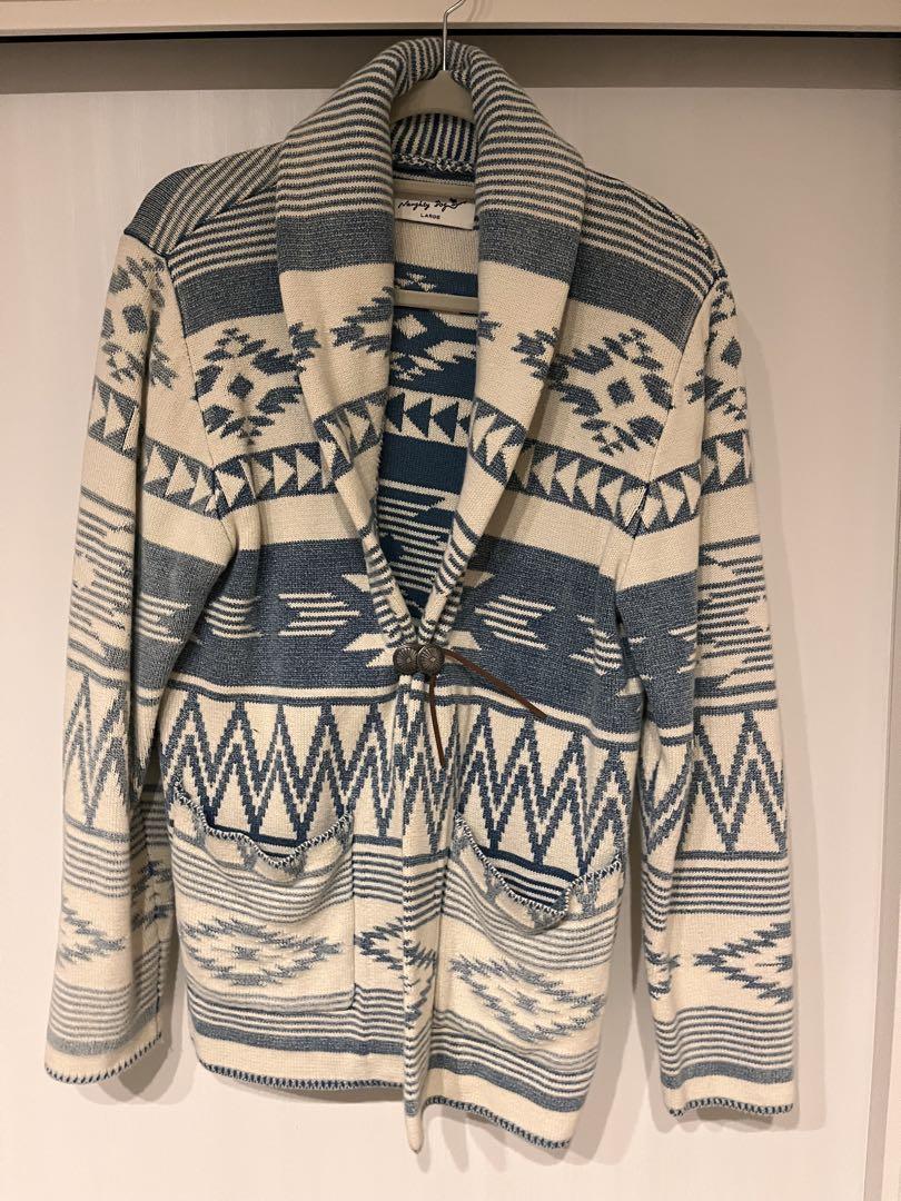 Geometric cardigan in blue and white
