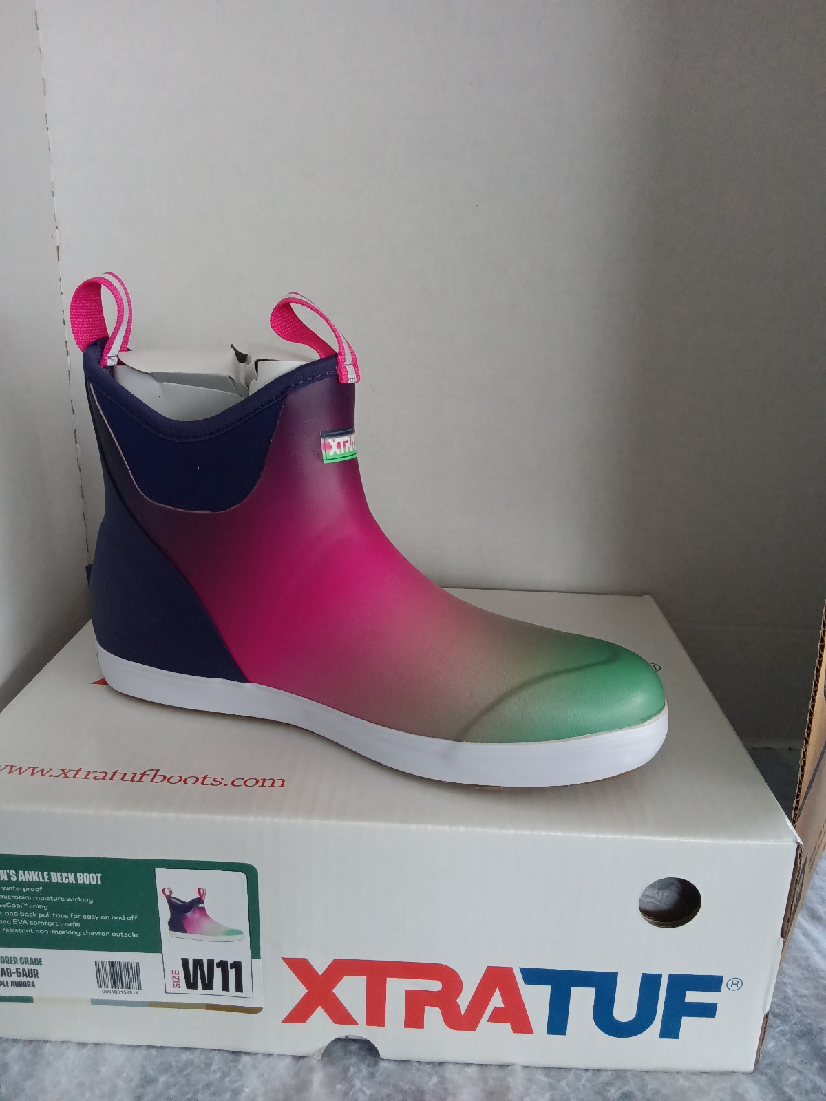 Women's Ankle Deck Boots 100,% Waterproof Purple Multi color Size 11