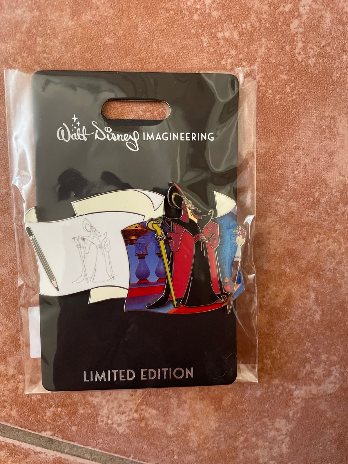 Disney pin jafar off the page MOG
