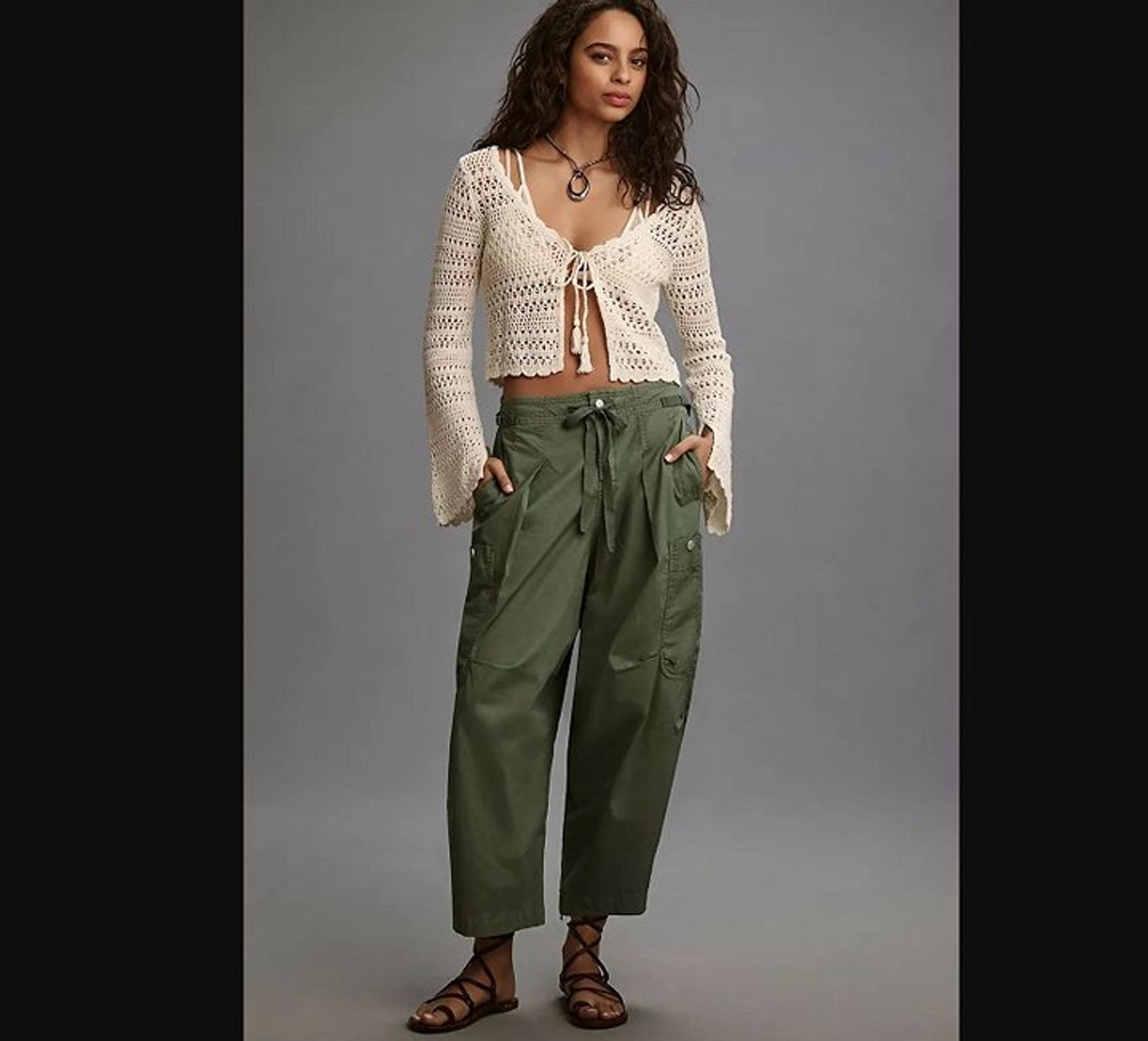 New women's 27P Anthropologie x Pilcro slouchy fit surplus cargo pants