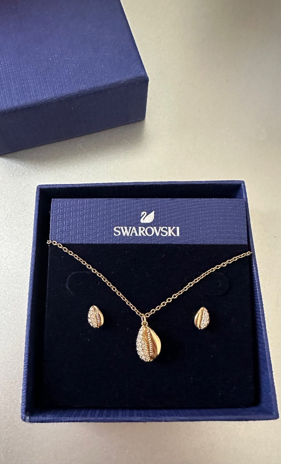 SWAROVSKI SHELL PAVE PENDANT AND EARRINGS- GOLD-TONE PLATED