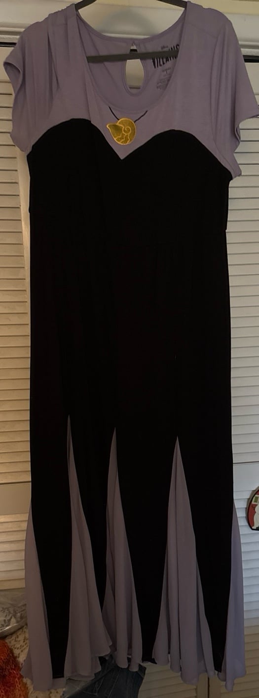 Torrid Disney Ursula Dress Size 1