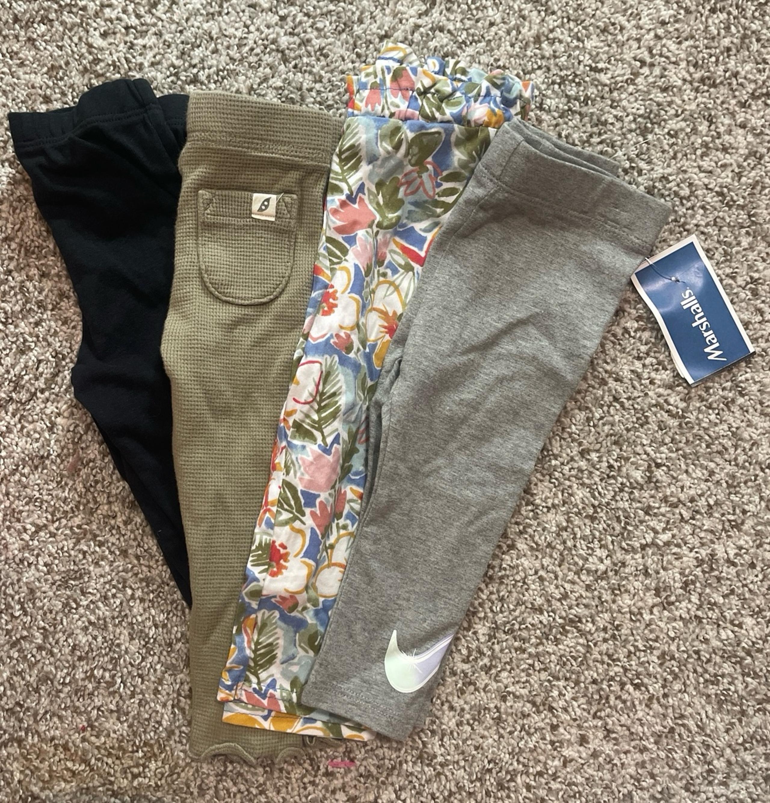 Bottoms 12 month girls Nike
