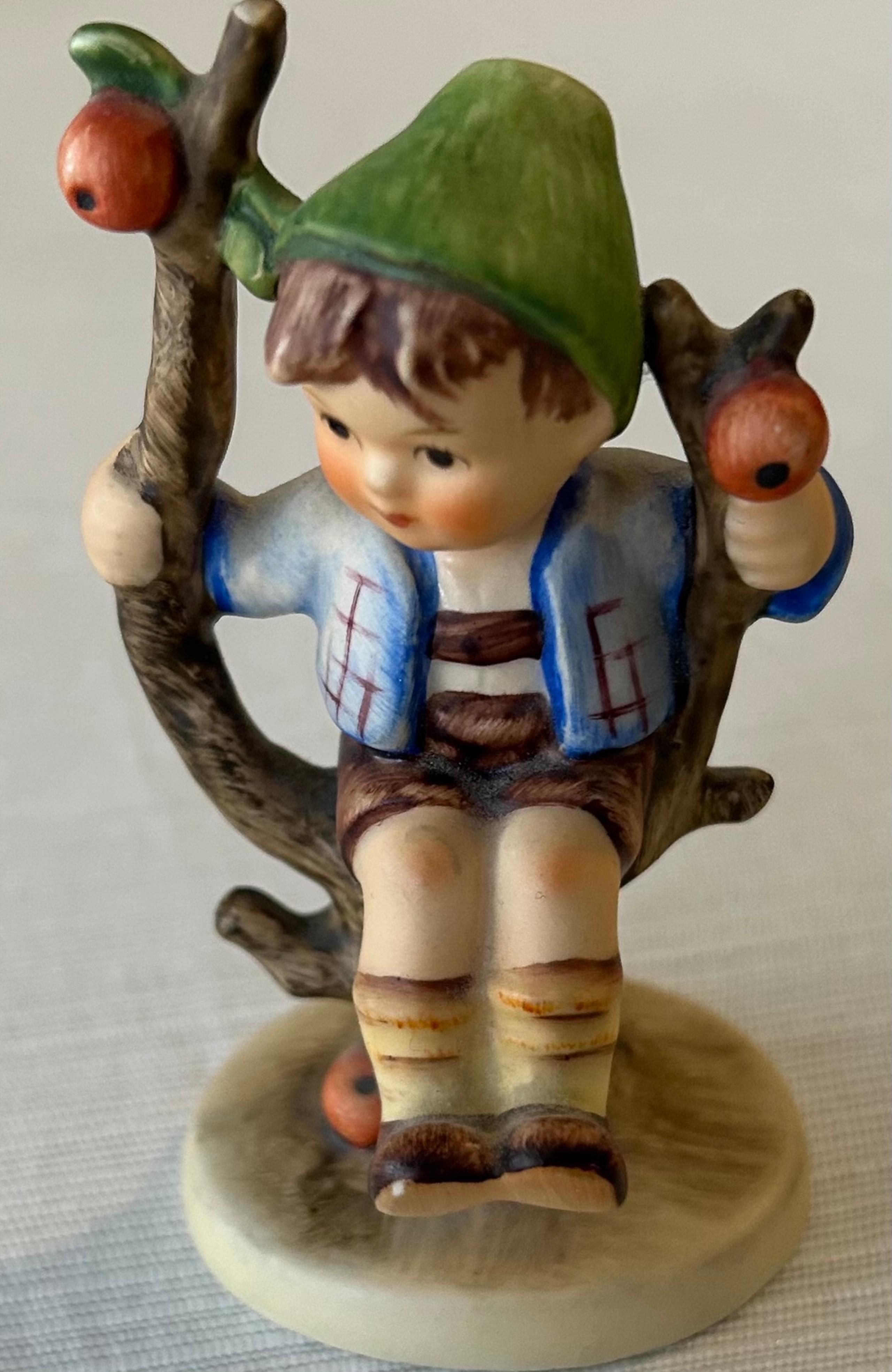 Vintage 1960’s Hummel #142 “Apple Tree Boy”