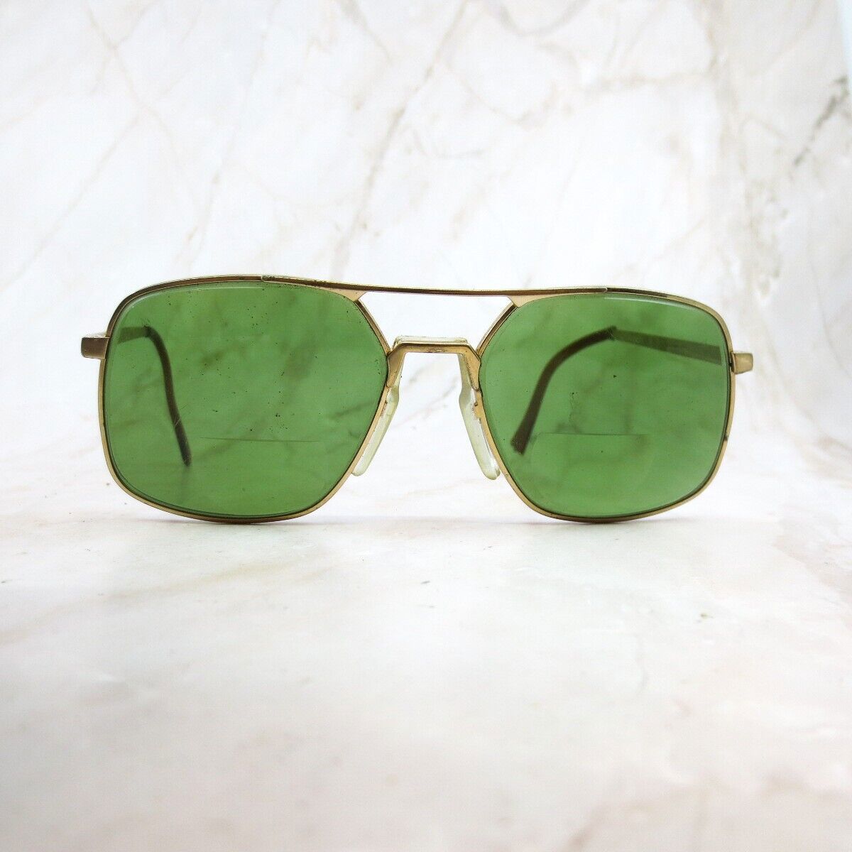 Vintage American Optical Z87 Sunglasses Frame Unisex Gold Full Rim Square 140