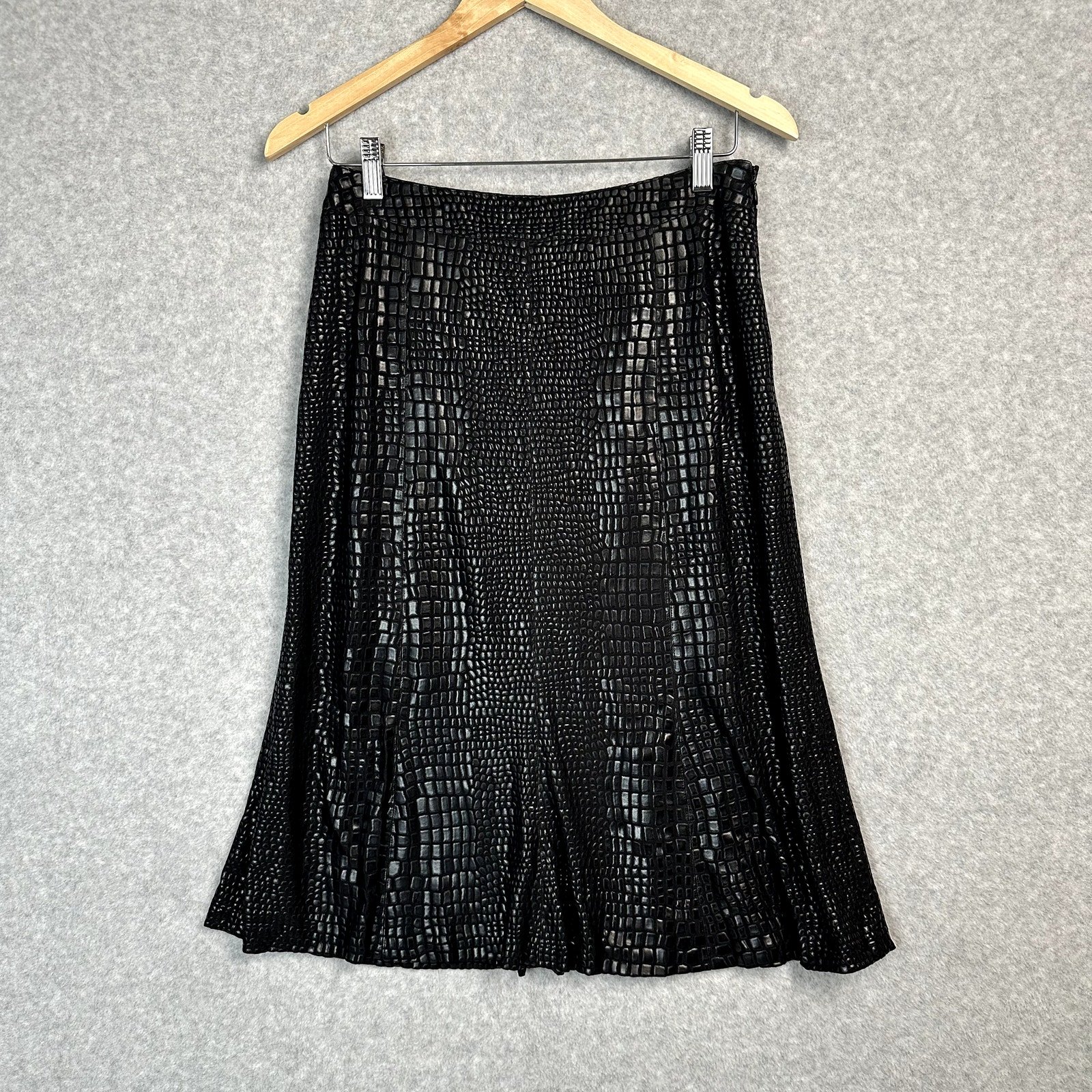 Carlisle Crocodile A-line Midi Skirt Women's Size 4 Black Alligator Animal Print
