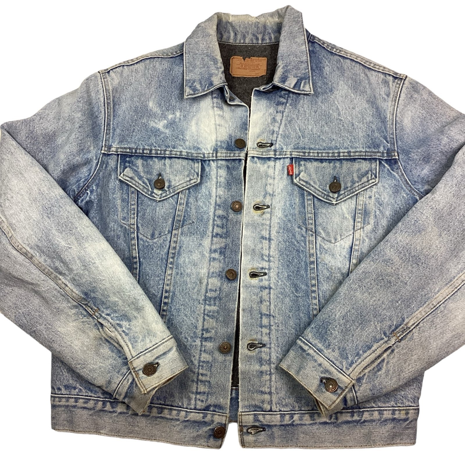 Vintage Levi’s blanket lined light wash denim jacket