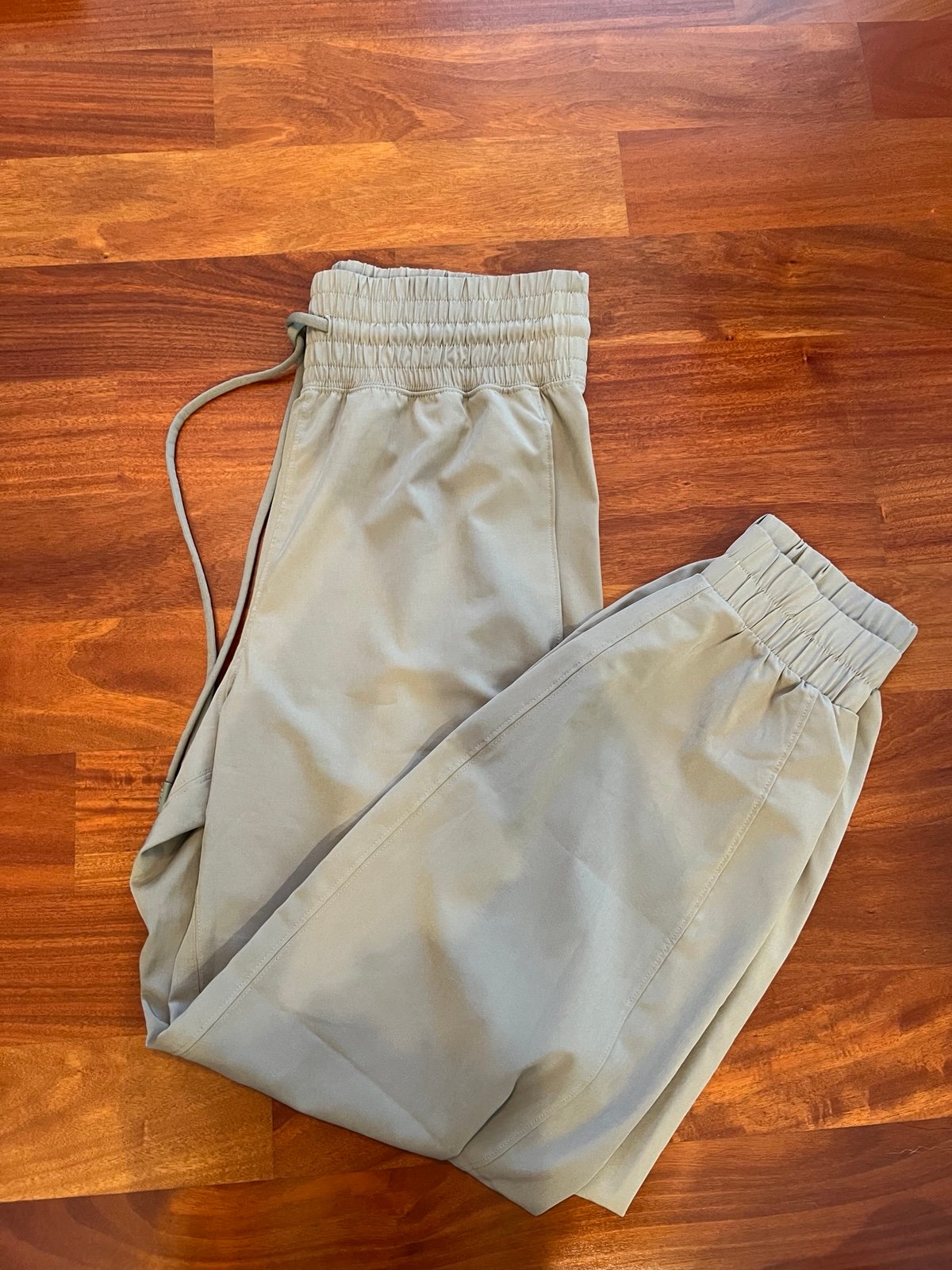 Abercrombie motion tek jogger small