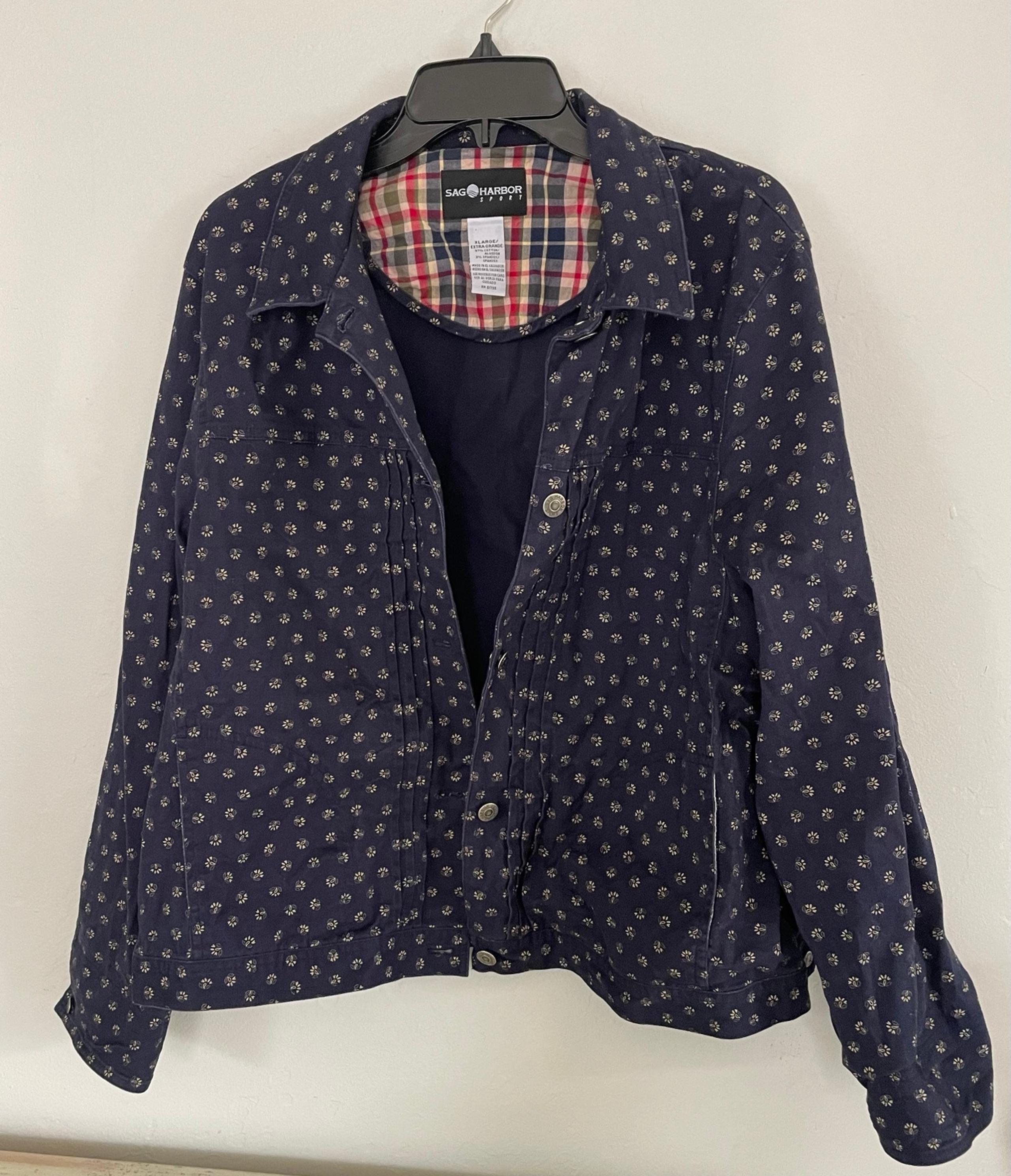 Women’s Sag Harbor denim jacket - size XL