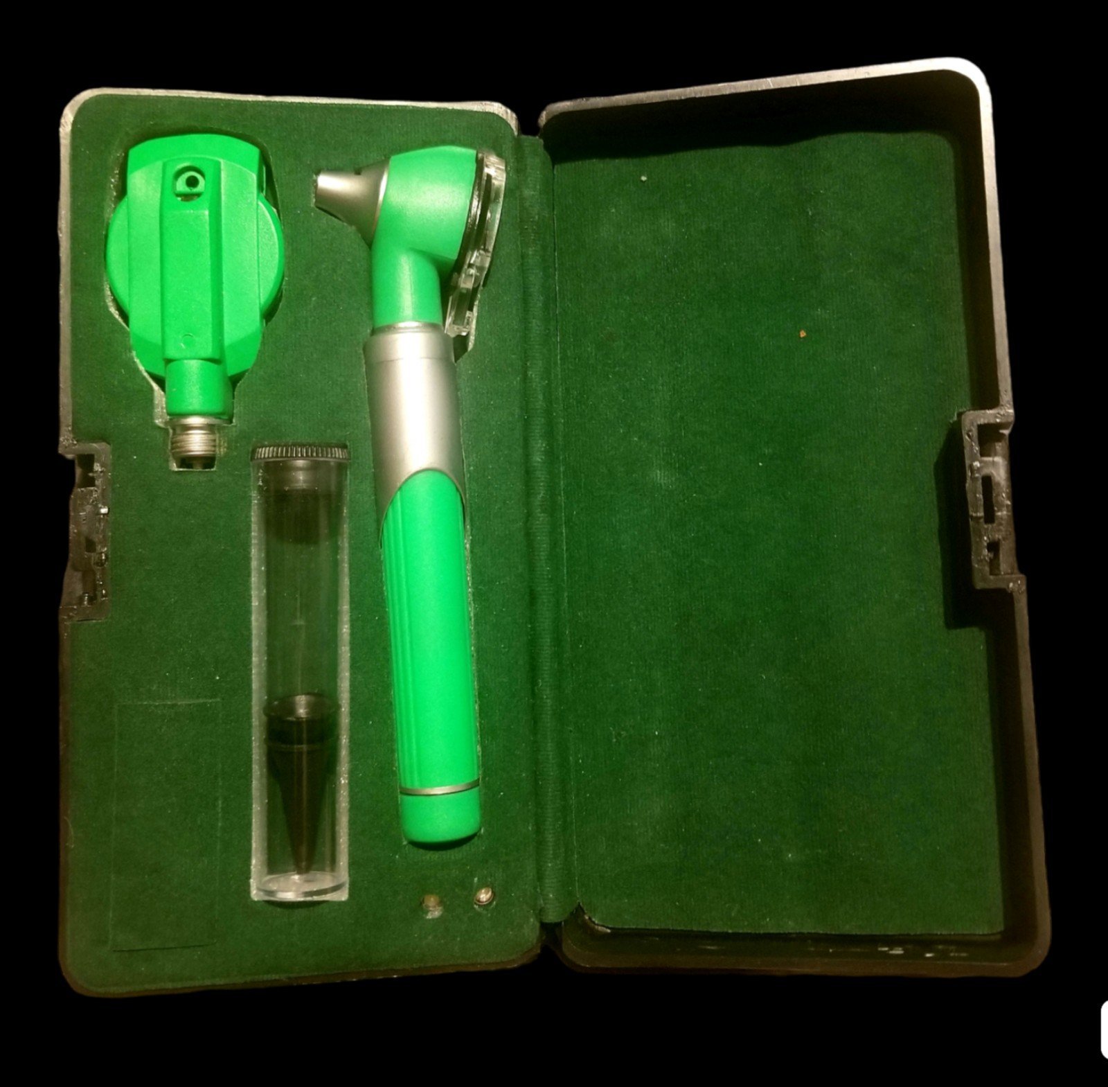 2-in-1 Fiber Optic Otoscope And Ophthalmoscope Set – Cynamed