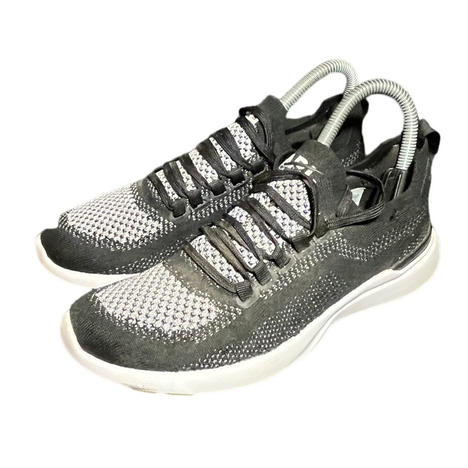 APL: Athletic Propulsion Labs TechLoom Breeze Sneaker Black White Size 6.5