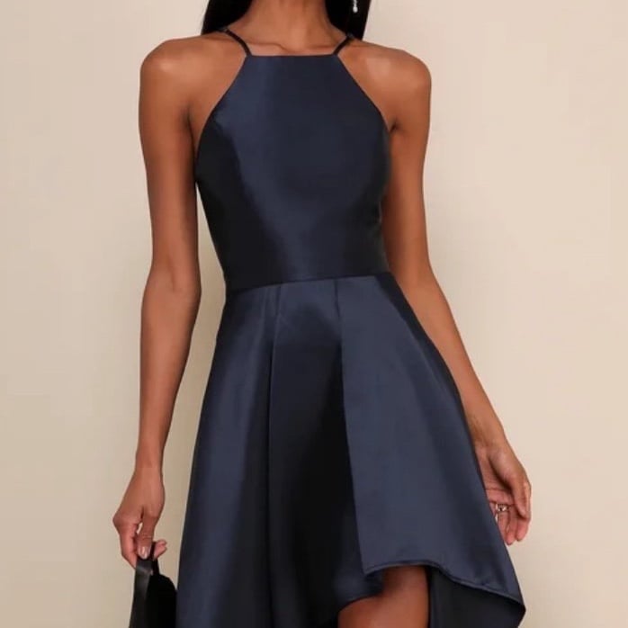 Lulu’s navy high low gown