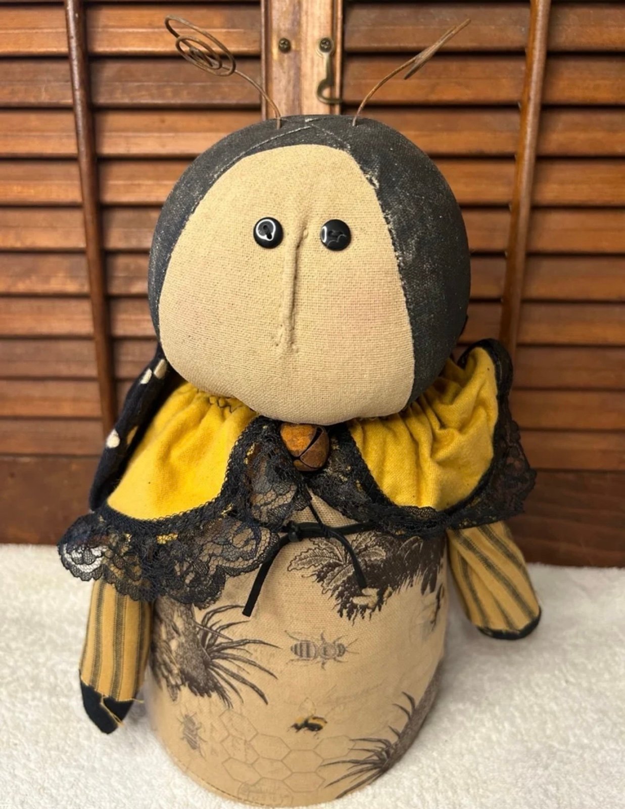 Primitive Canvas Bee Doll Country Farmhouse