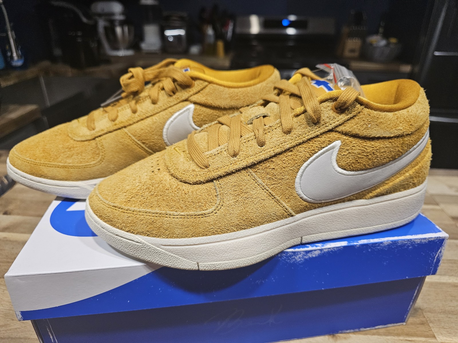 Nike Book 1 Chevy IH0890 700 NIB