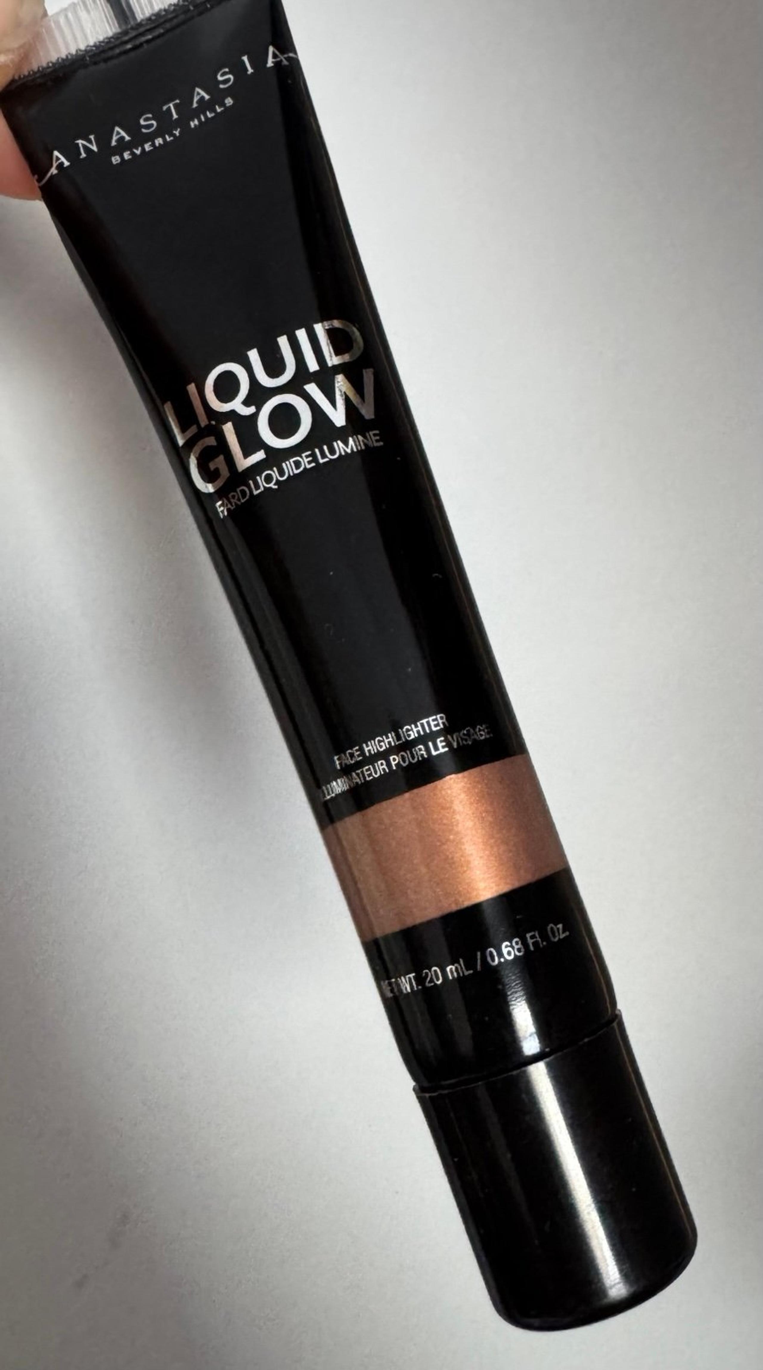 Anastasia Beverly Hills liquid glow face highlighter Patina 20mL
