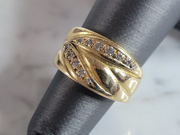 Womens Vintage Estate 18K Gold Bruno Guidi Designer Diamond Ring 5.5g E6932