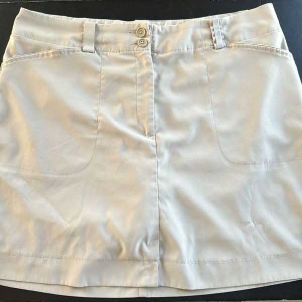 Nike Golf Tour Performance Women’s Size 14 Skirt Skort With Built Shorts Cream