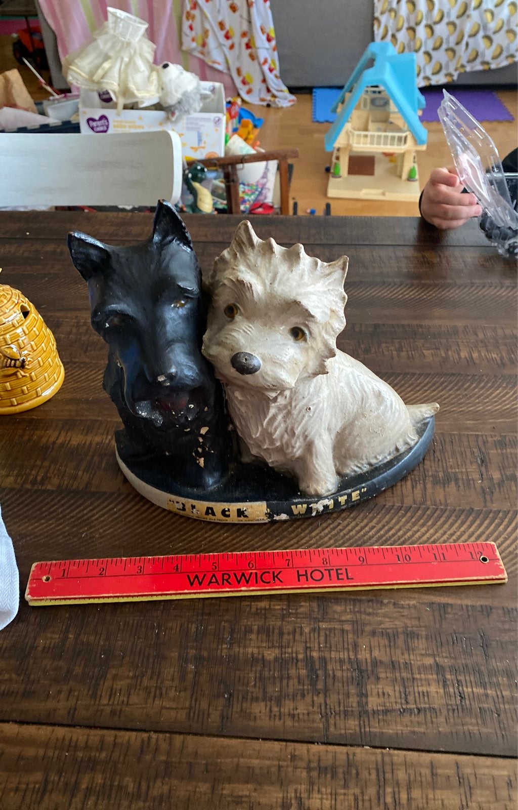 Vintage advertise display