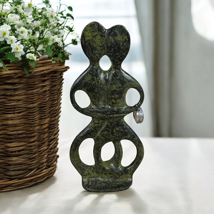 Vintage Cycladic Bronze Sculpture Embracing Couple Figurine Green Patina