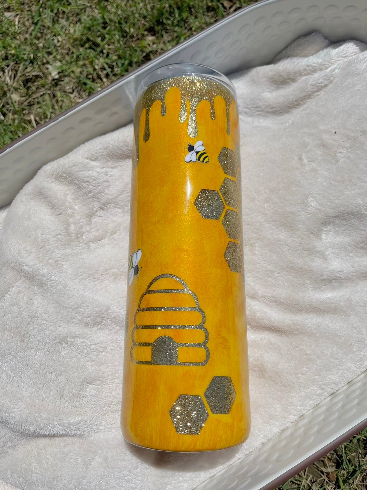 Honeycomb tumbler