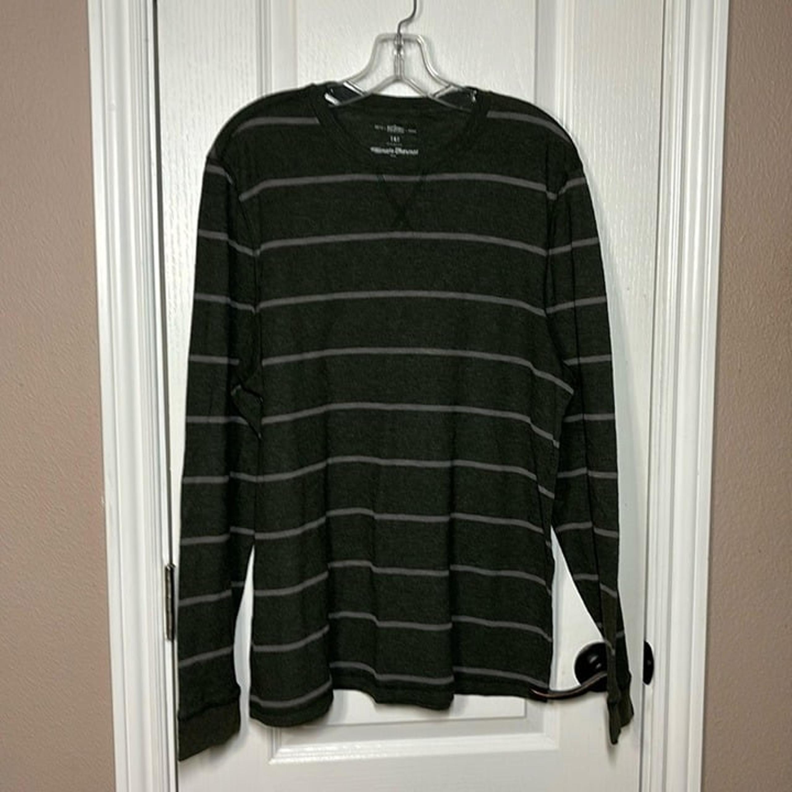 URBAN PIPELINE Thermal Men's Crew Neck Green Striped Long Sleeve Pullover Shirt