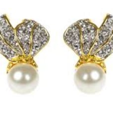 Kenneth Jay Lane Signed Crystal Leaf with pearl bottom