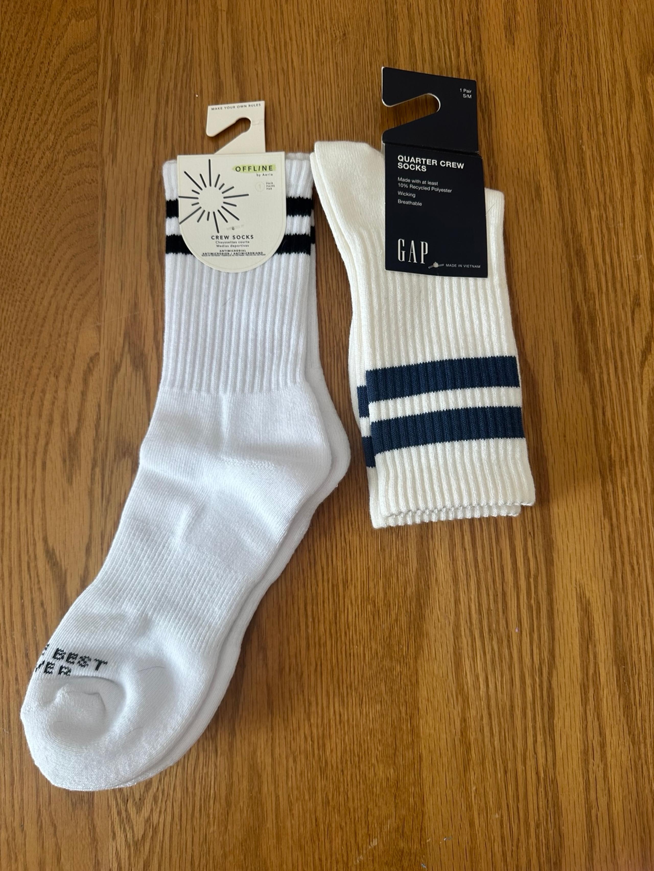 GAP & AE Athletic Quarter Stripe Crew Socks Women’s