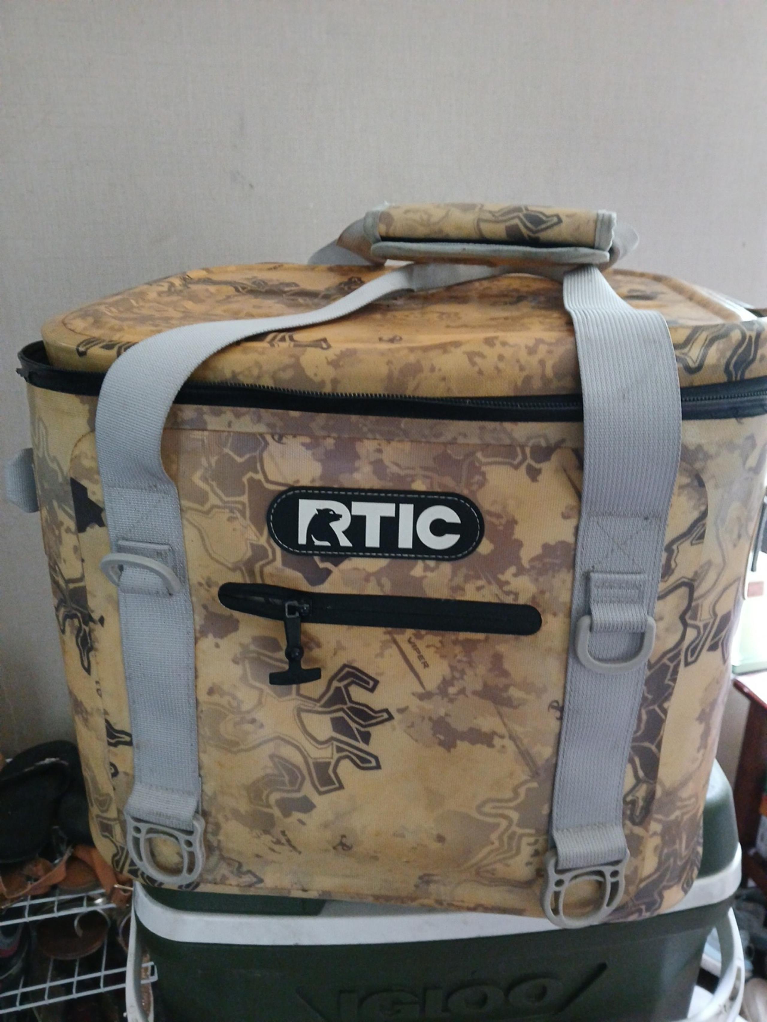 Rtic coolers