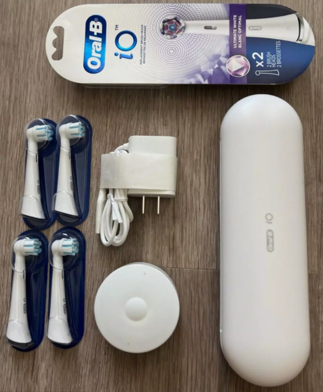 BRAND NEW Oral-B iO SERIES 10 Rechargeable Electric TOOTHBRUSH - Stardust White