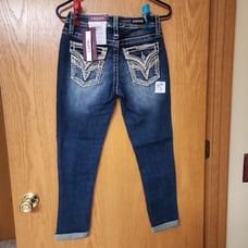 Vigoss jeans capris size 0x25 number 1430