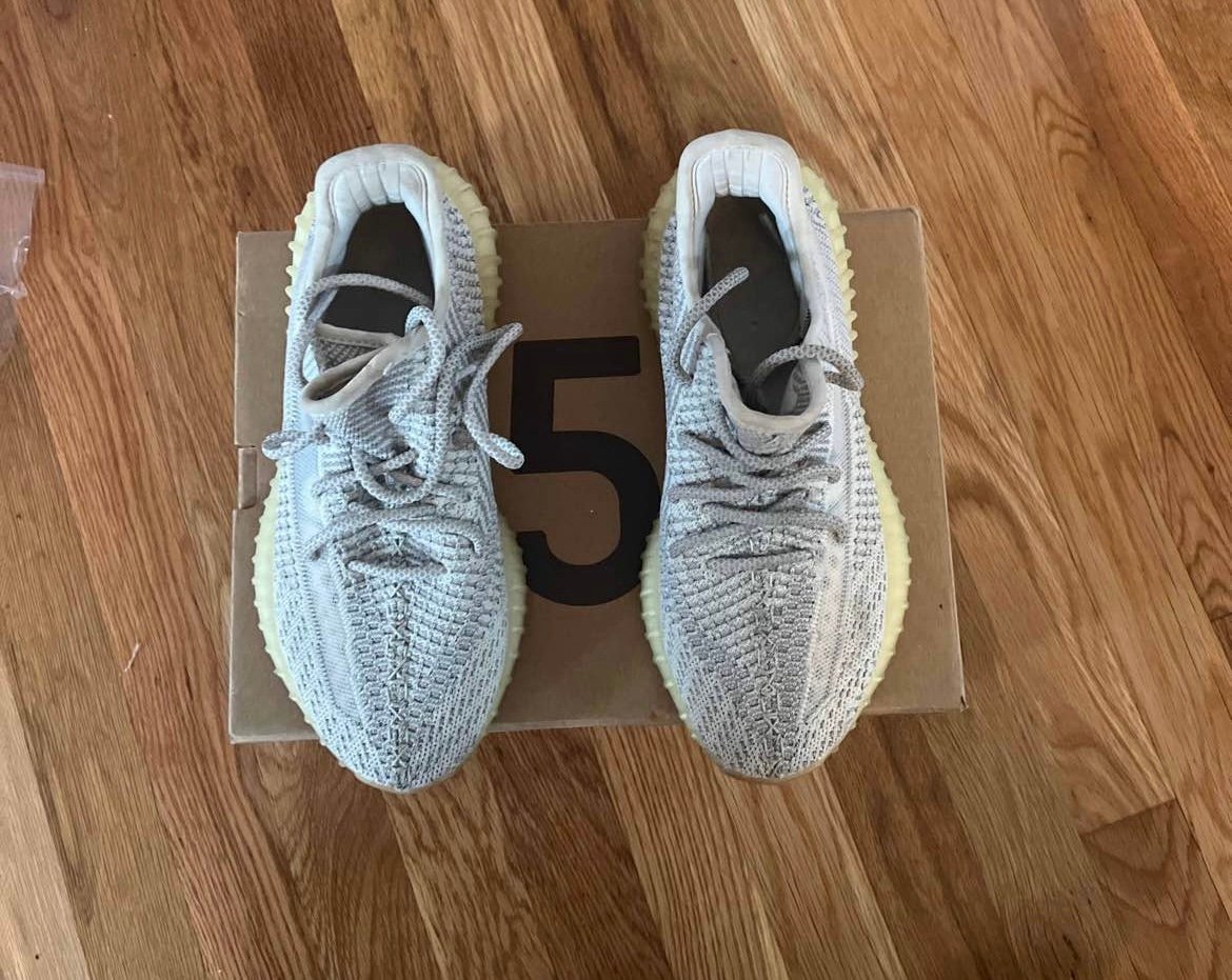 Yeezy Adidas Boost 350 V2 in Yeshaya