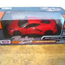 Motormax 79360R 2020 Chevrolet Corvette C8 Stingray Red Timeless Legends 1/24