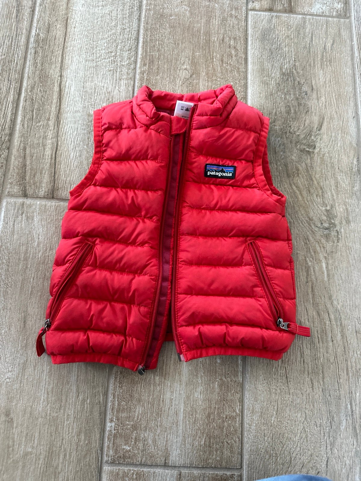 Patagonia vest 12 months - no zipper