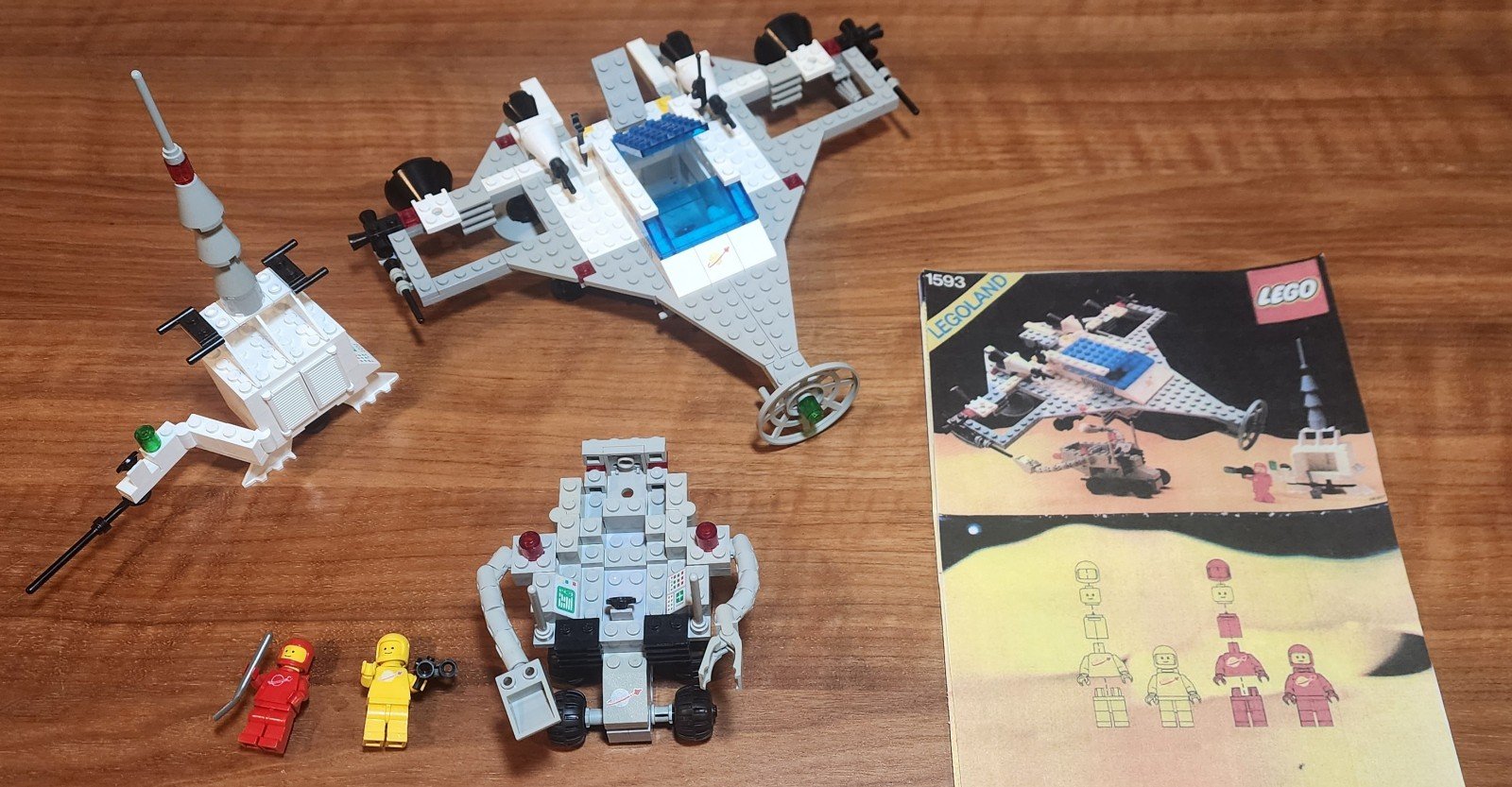 LEGO Classic Space Super Model 1593 886 with Instructions