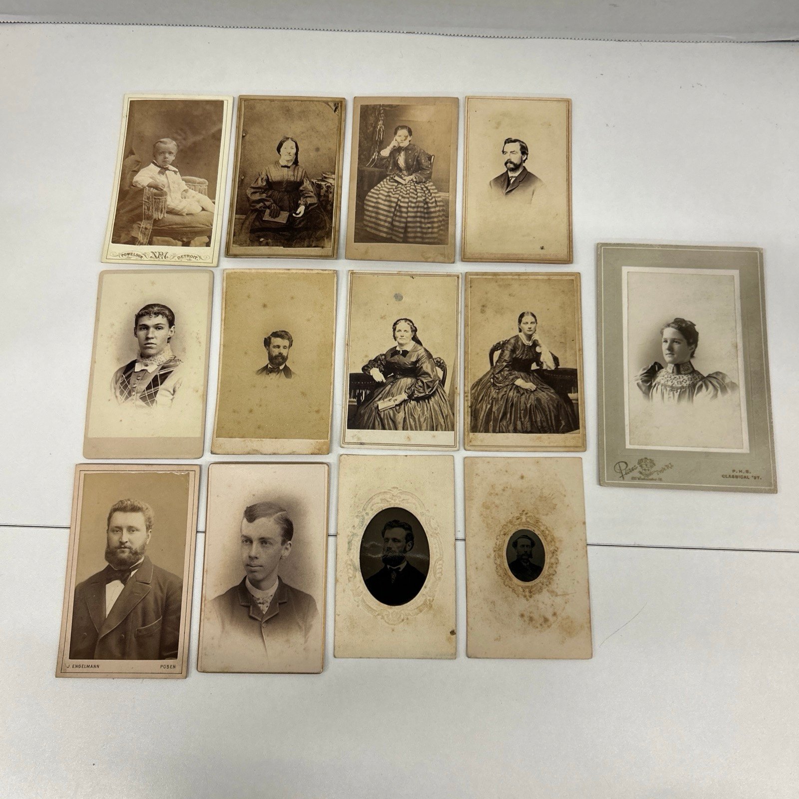13 ANTIQUE CDV PHOTOS VARIOUS PORTRAITS OF MEN WOMEN BOY LOT