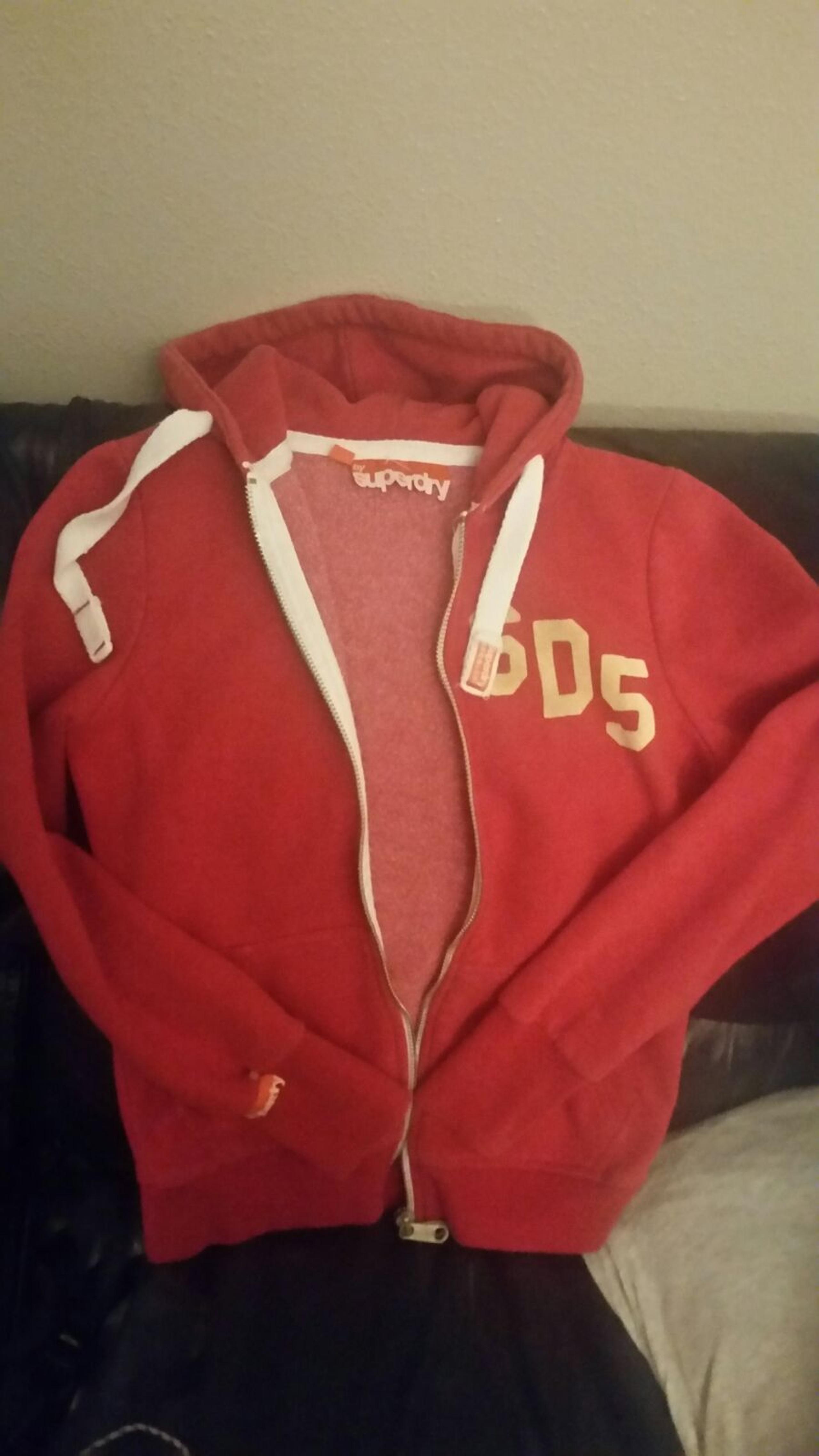 Medium Superdry Hoodie Red