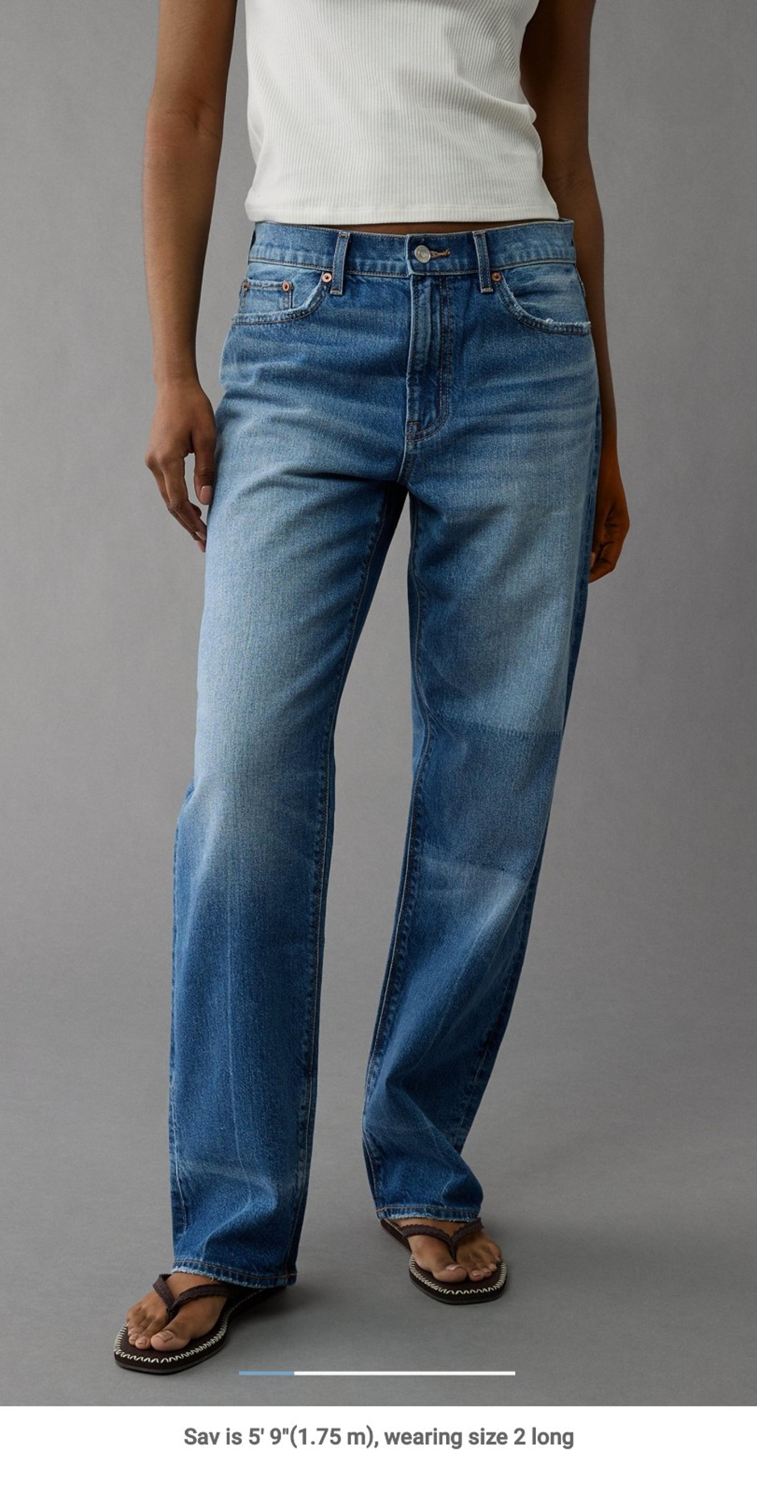 American Eagle Strigid Low Rise Ex-Boyfriend Straight Jeans 2 Long AE