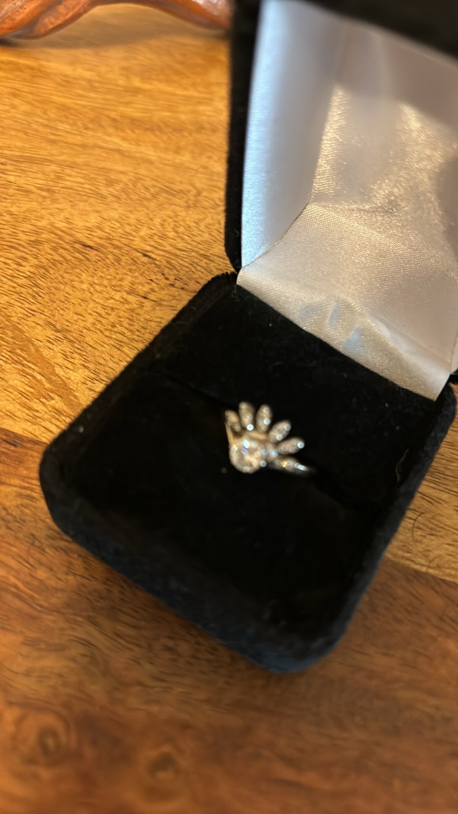 diamond Ring size 6
