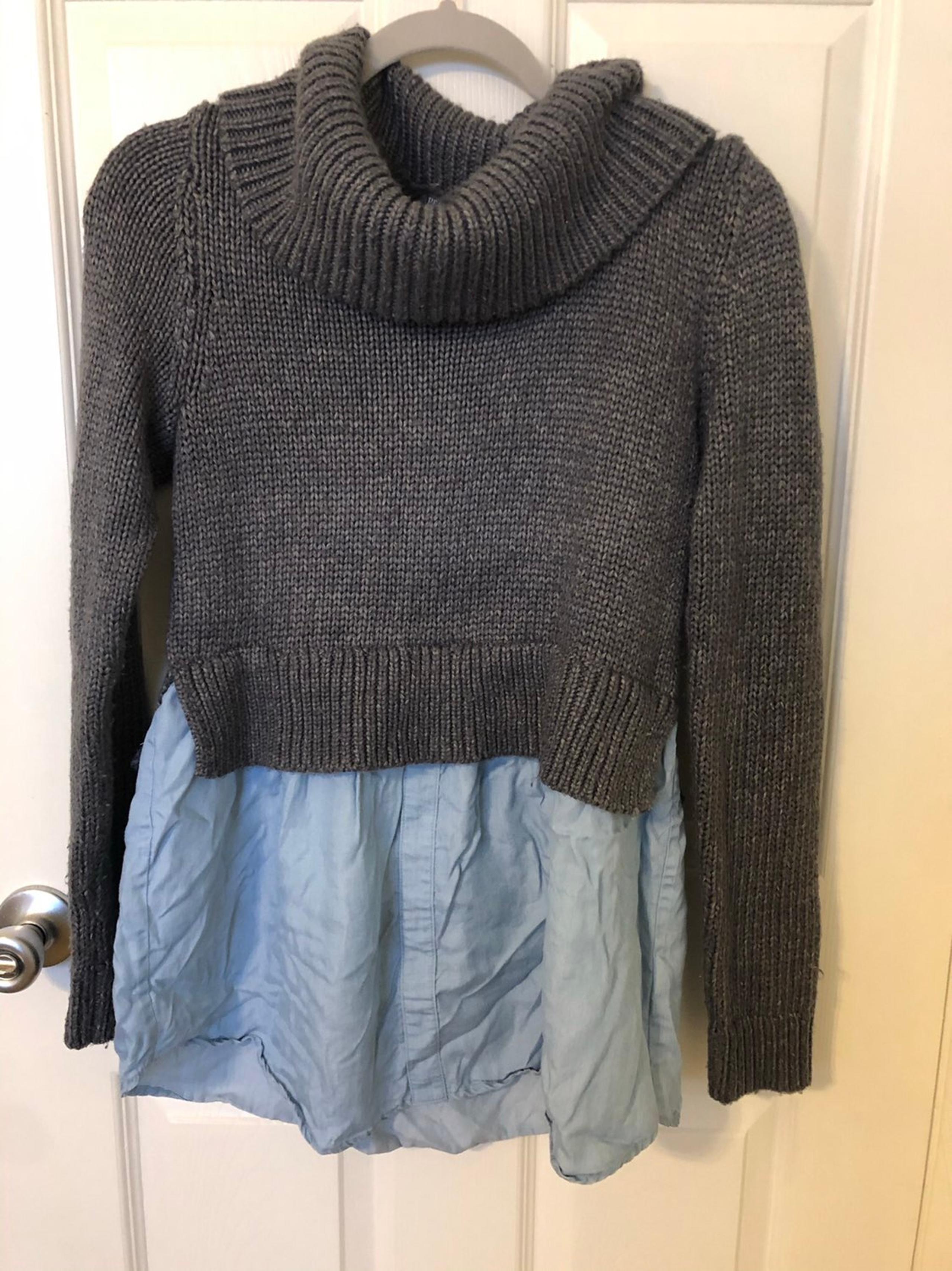 Pea in a Pod Maternity Sweater