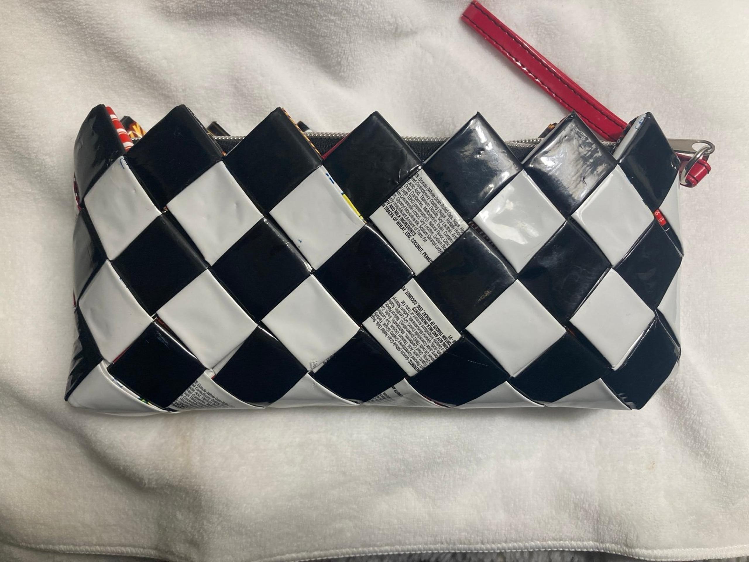 Nahui Ollin Clutch
