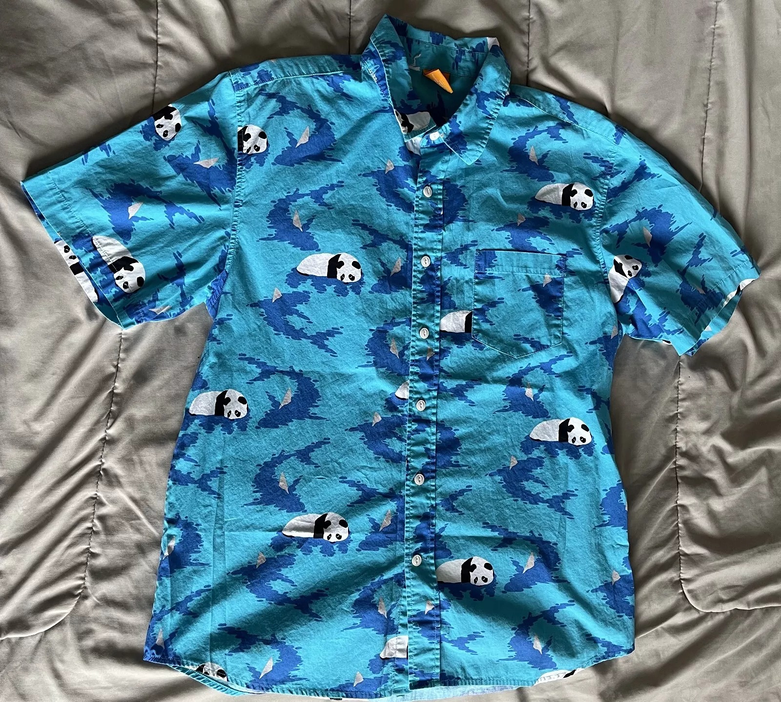 Enjoi Skateboards Panda/Shark Large Casual Button Up Shirt