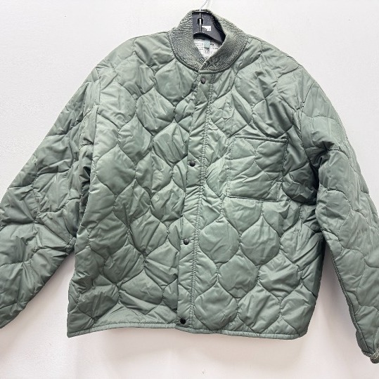 Genuine US Air Force USAF Flyers CWU-9/P Quilted Liner Jacket - Size Large