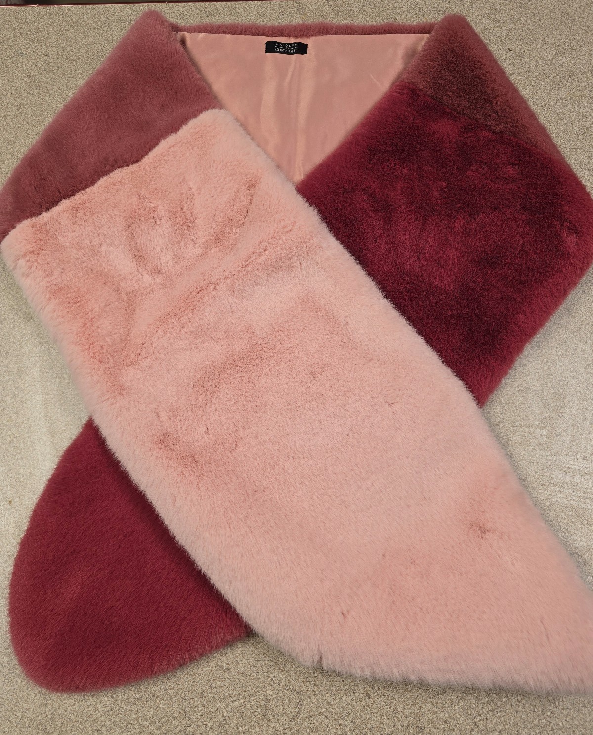 G69 - Halogen Pink Faux Fur Scarf