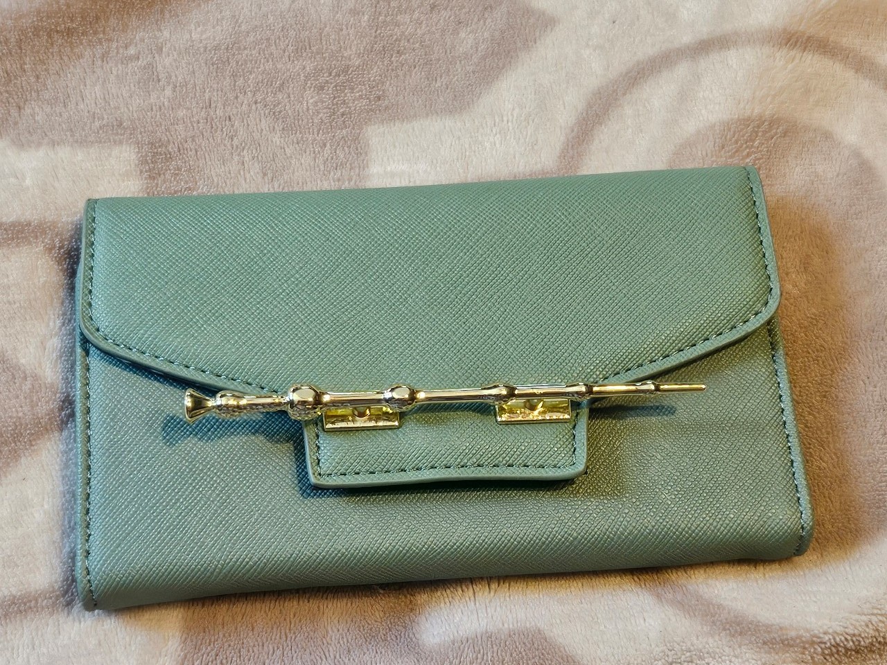 Harry Potter Loungefly wand wallet green