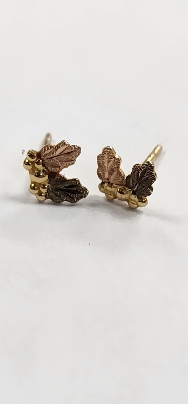 Earrings 14k 585 stamp Black Hills gold earrings